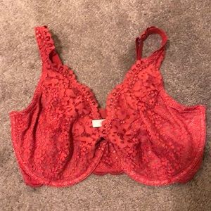 Victoria’s Secret lace bra, size 36DDD